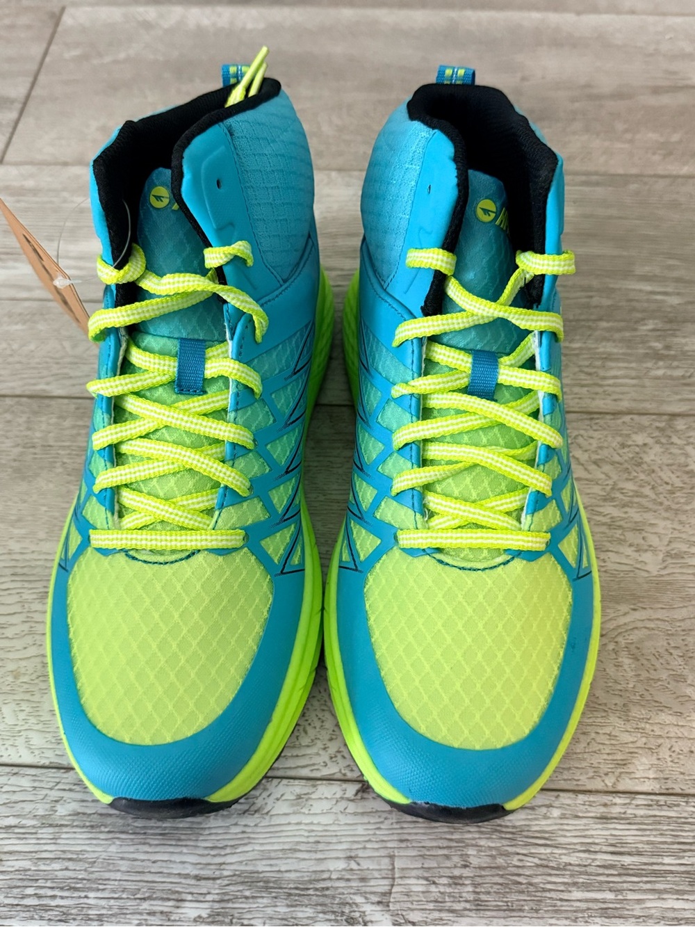 Hi-Tec Demolisher Mid Men’s 8.5 Blue Lime High Top Athletic Shoes NWT - Picture 5 of 10